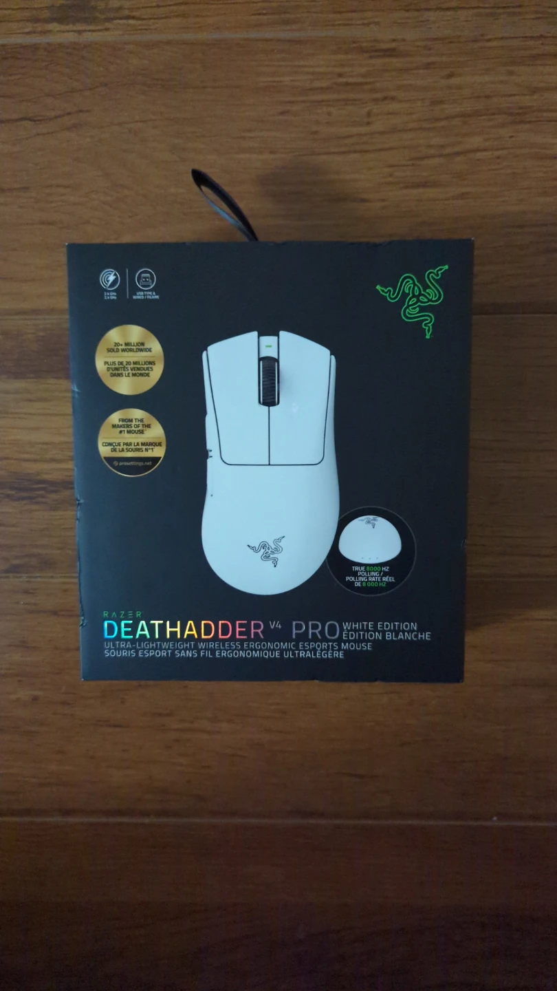 Razer deathadder v4 pro Brand new sealed box ,white