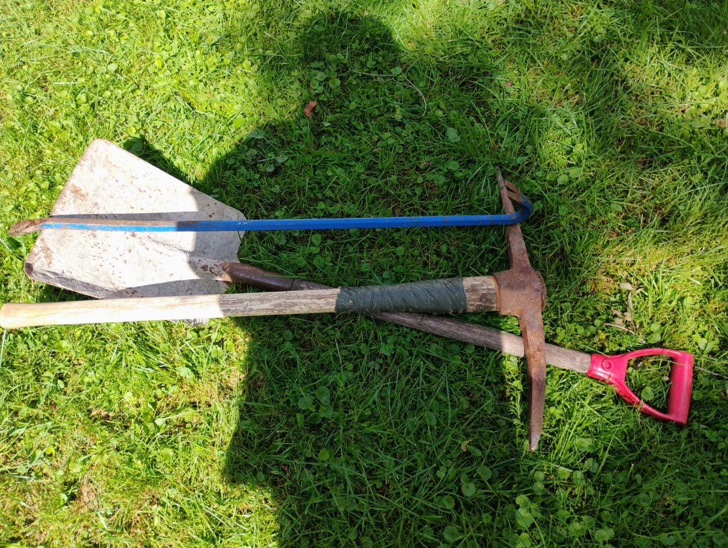 Set of 3 Garden and Hand Tools