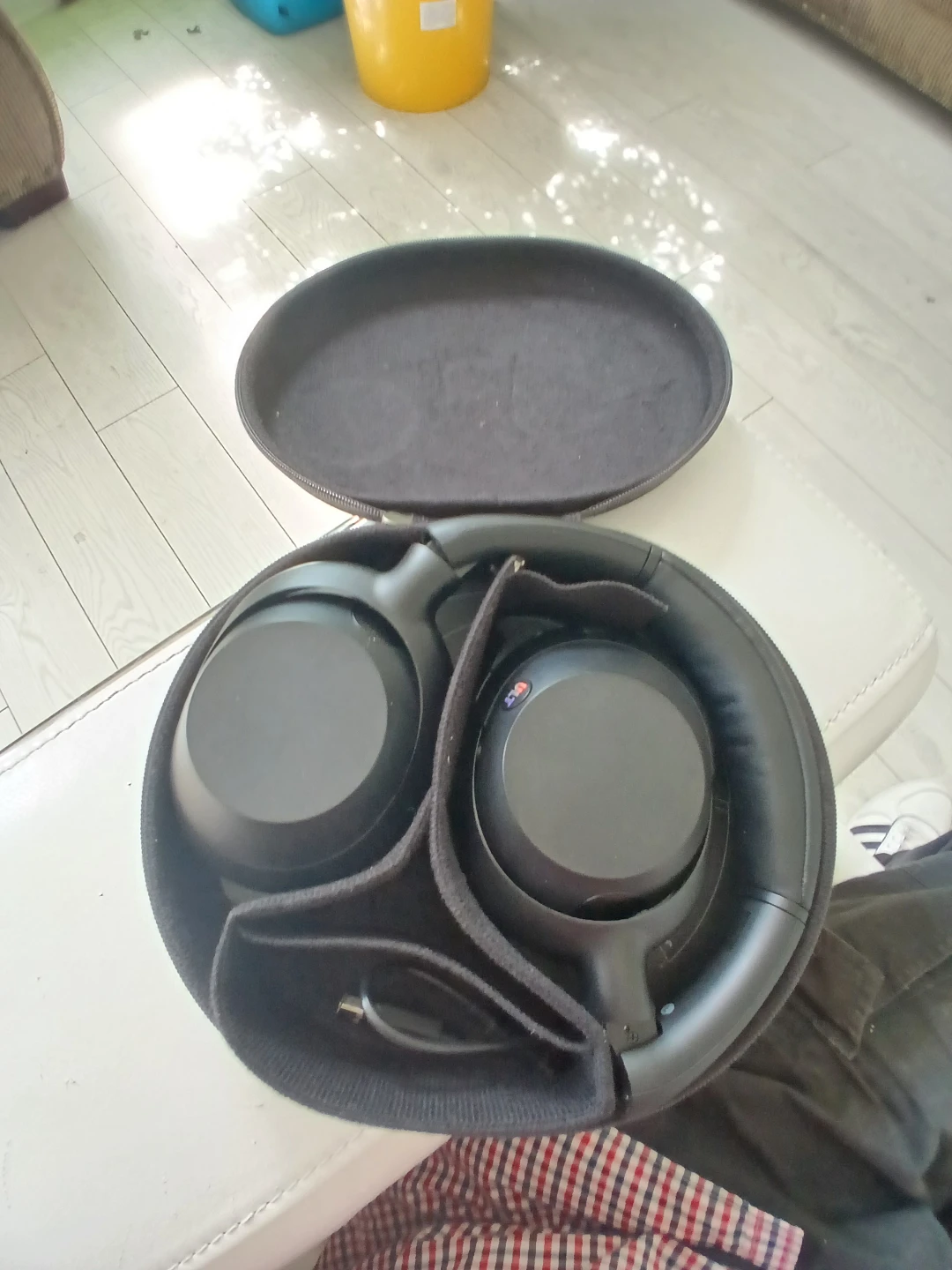 Sony ULT Wear Wireless Headphones - photo 2