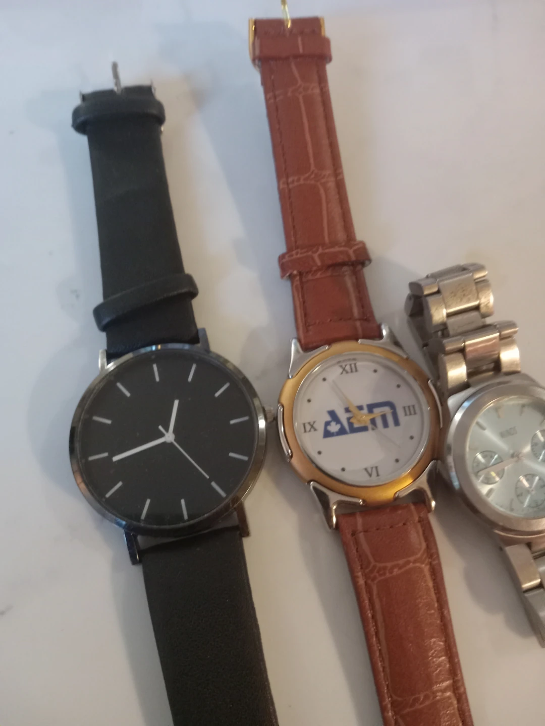 Set of three assorted wristwatches - photo 4