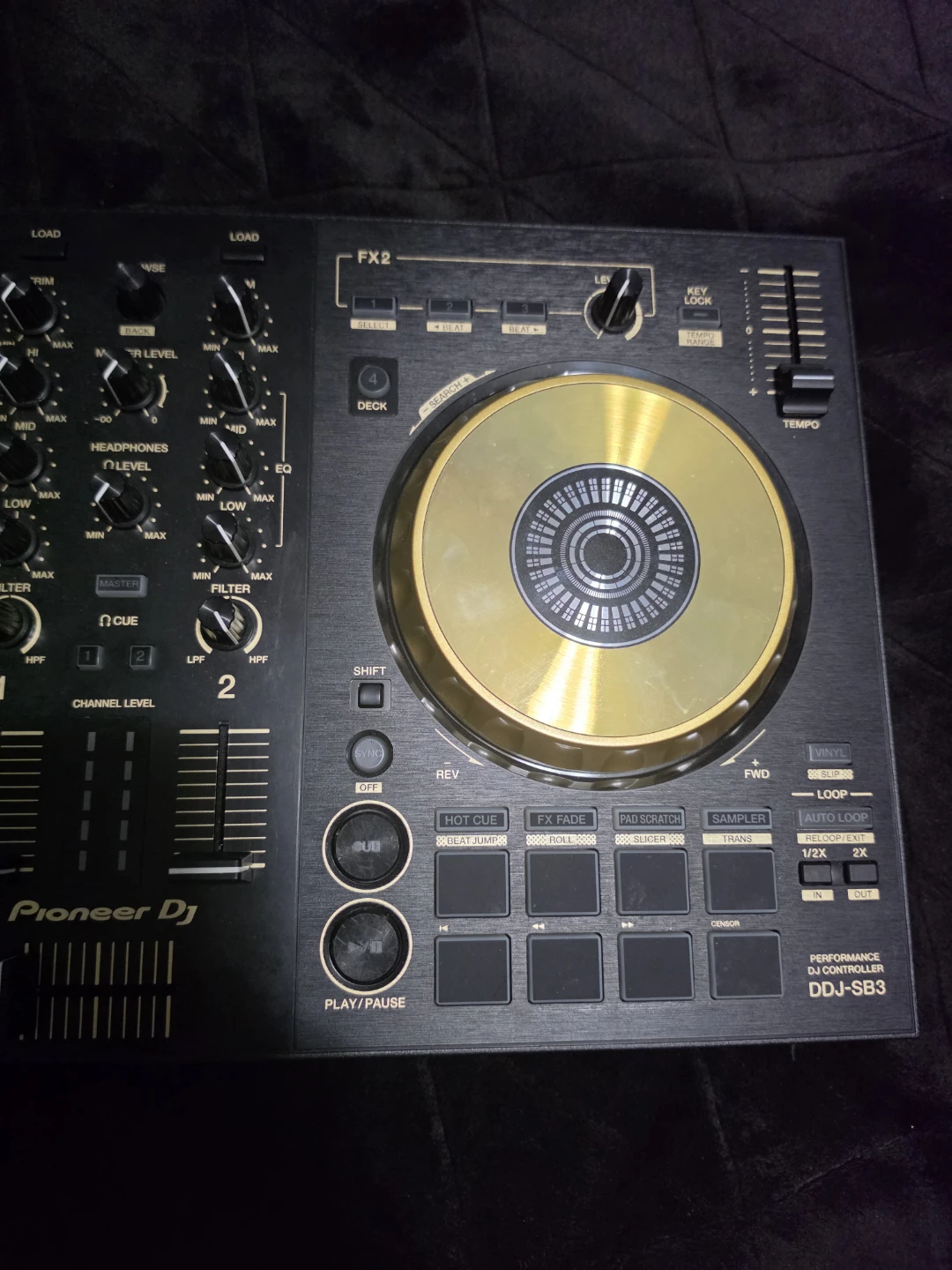 Pioneer DJ DDJ-SB3 Performance DJ Controller - photo 3