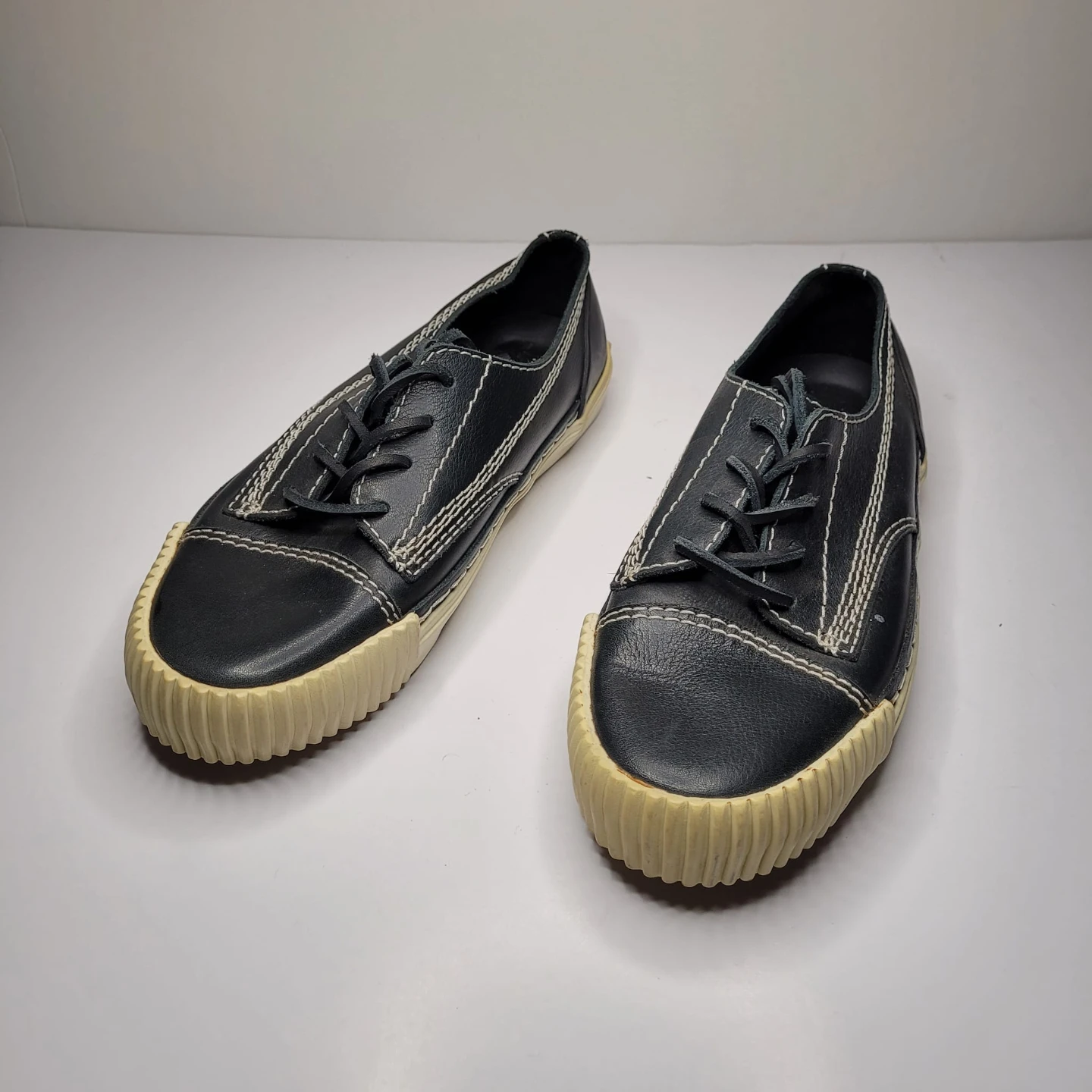 Alexander Wang Leather Sneakers - photo 2