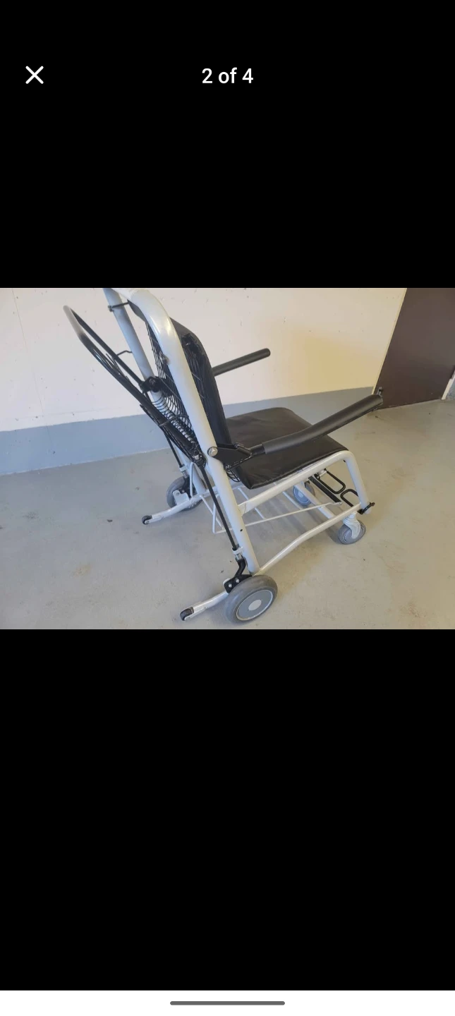 transport chair/wheelchair - photo 2