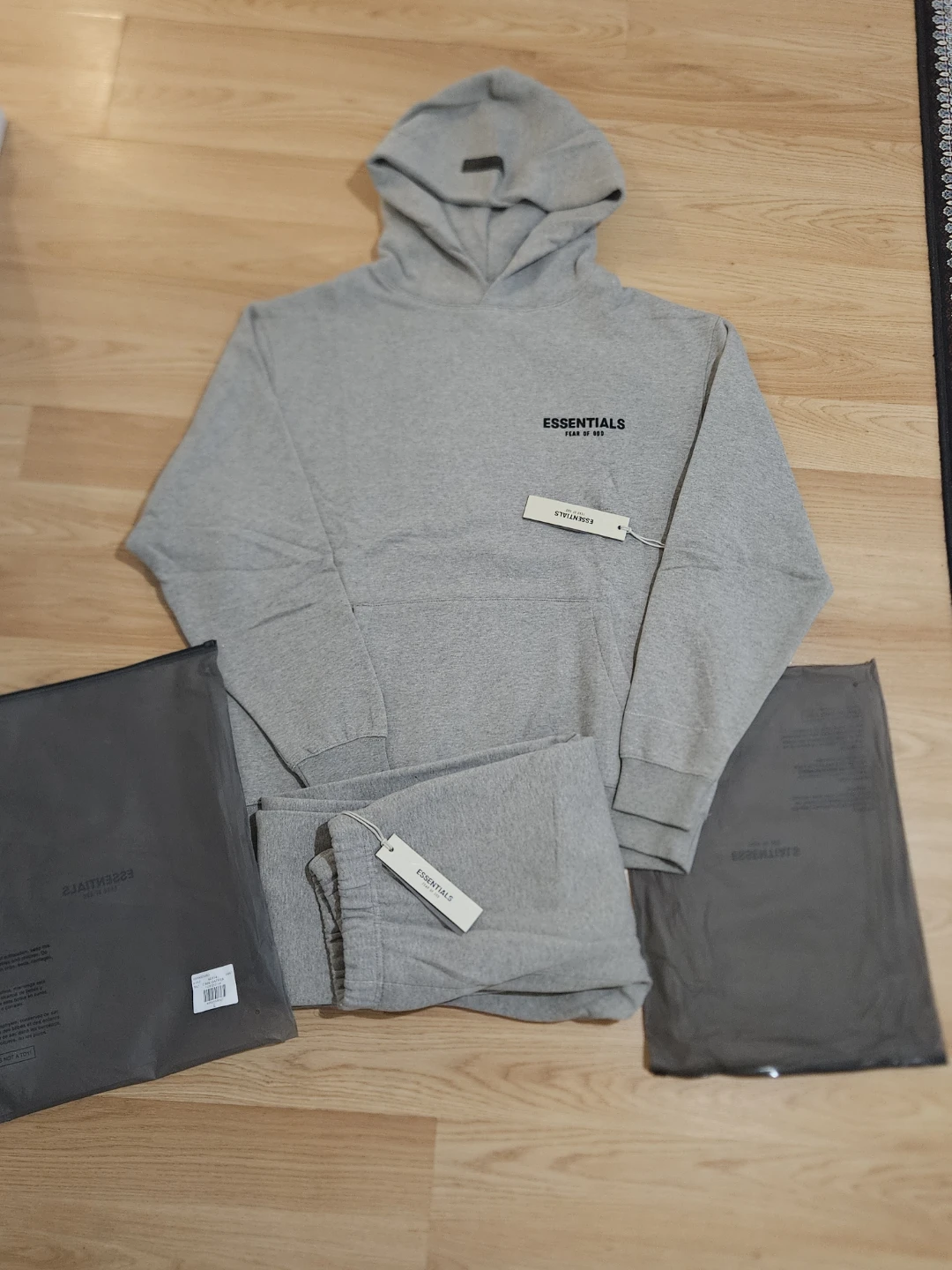 ESSENTIALS Hoodie and pant Set - dark Grey