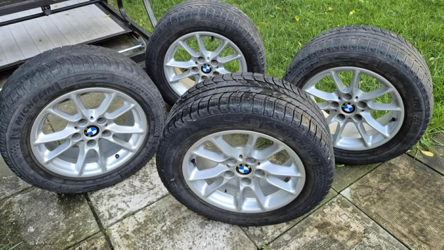 Set of 4 BMW Wheels with Michelin Tires