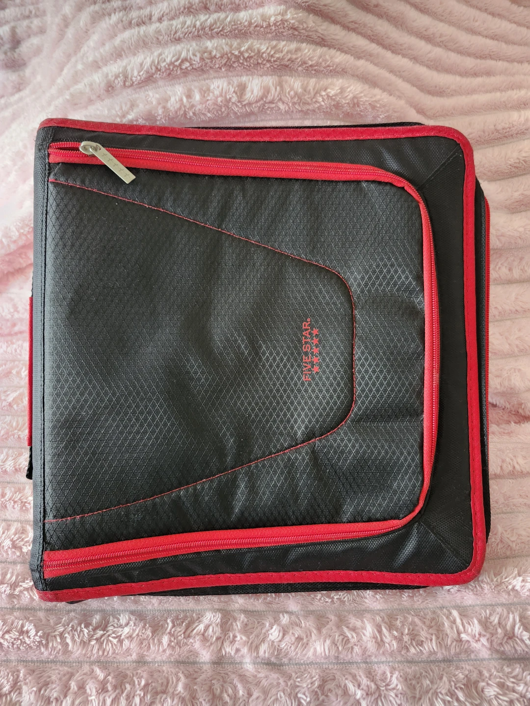 Five Star Zippered Binder