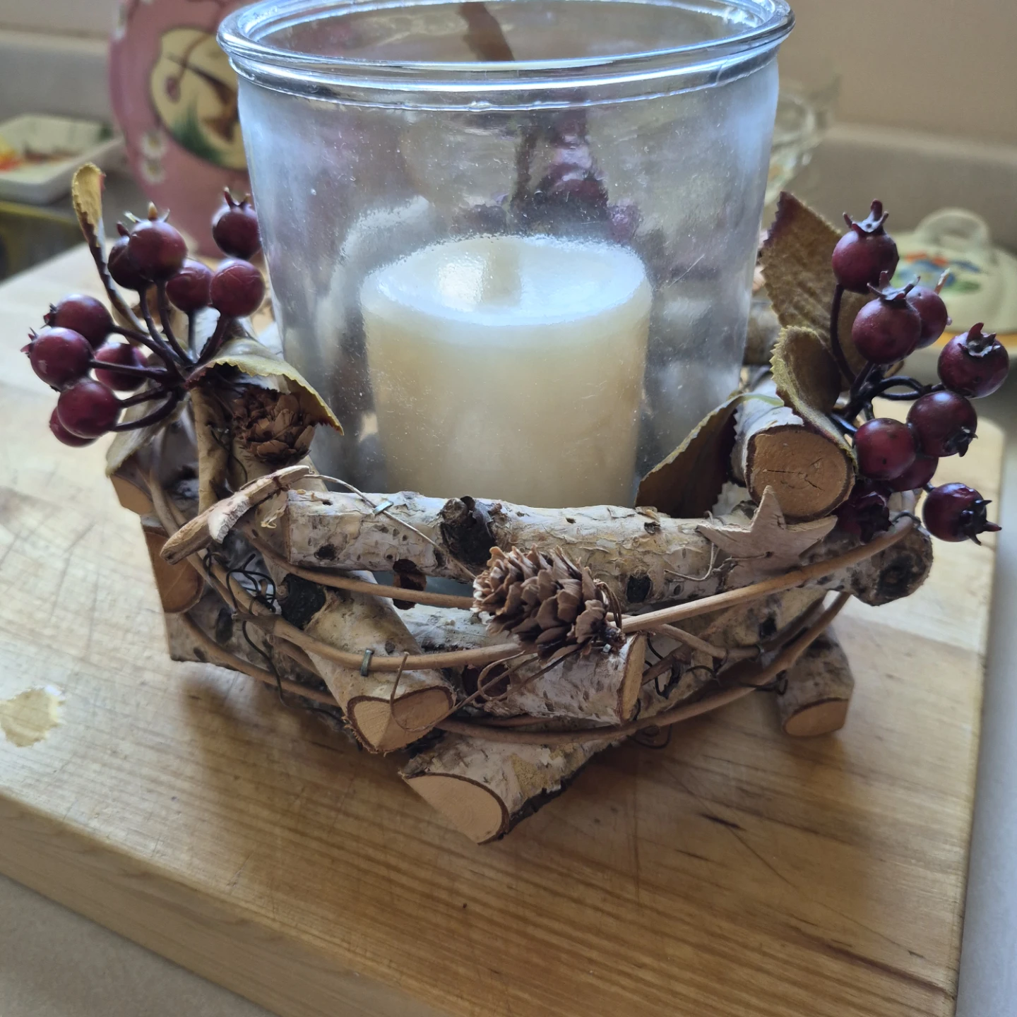 Rustic Birch Wood Candle Holder with Berries