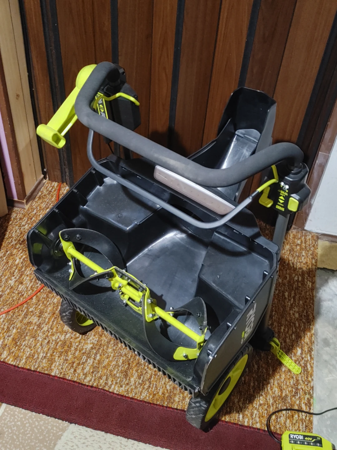 Ryobi 40V HP Brushless 21" Snow Blower w/ 2x 6Ah Batteries - photo 4