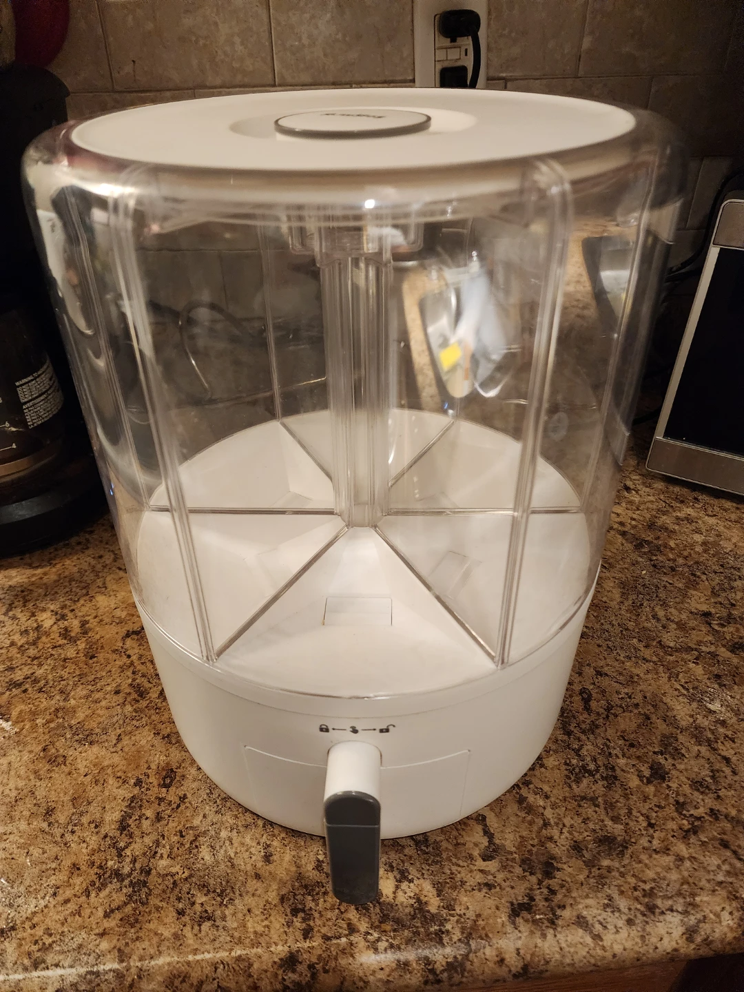 Slow Slog Rotating Grain and Rice Dispenser