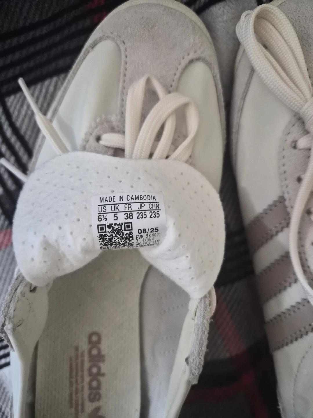 Adidas sneakers white and beige - photo 3