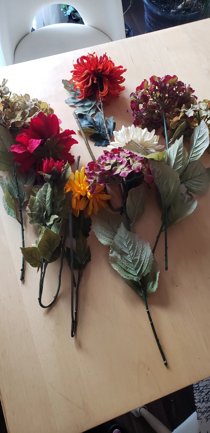 Set of Artificial Flowers