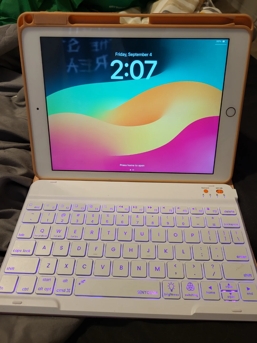 IPad and key board