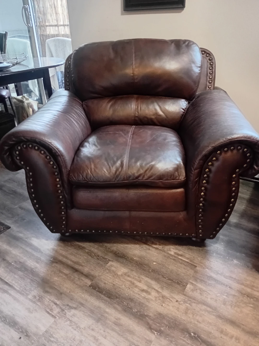 2 leather chairs 100% leather