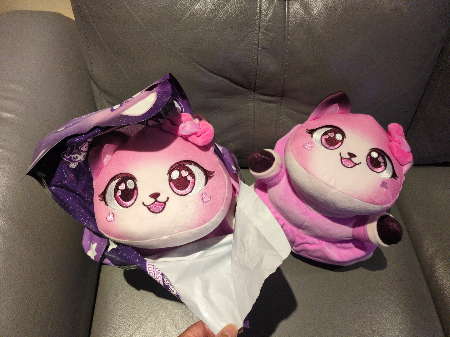 11" My Street Aphmau Mystery MeeMeows plush - photo 3