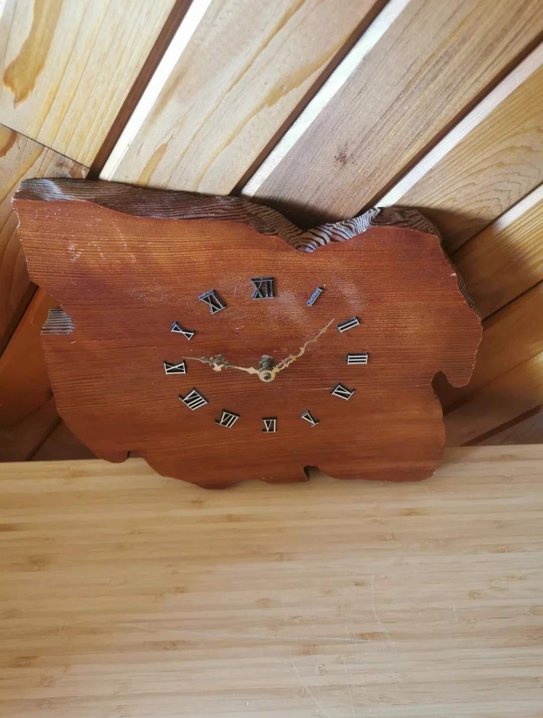 Vintage Solid Hardwood Wall Clock - photo 3