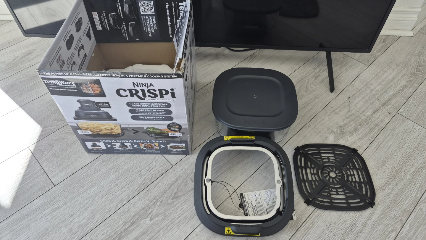 Brand new. Ninja Crispi 6-cup or 1.5L glass container
