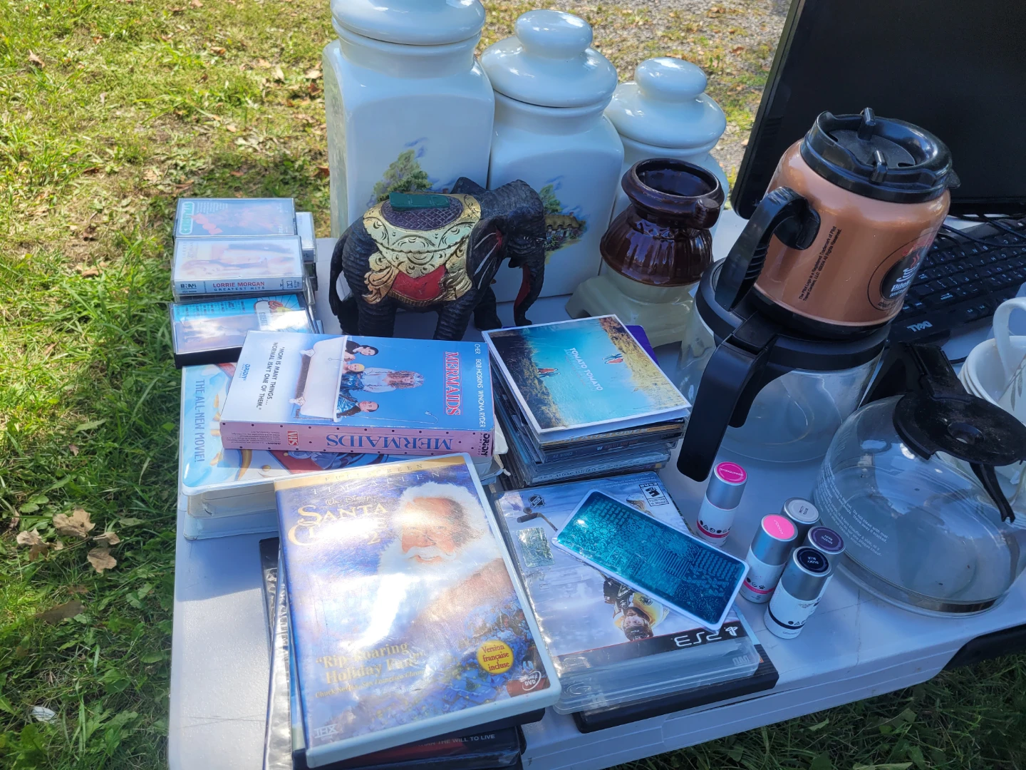 Yard sale - photo 4