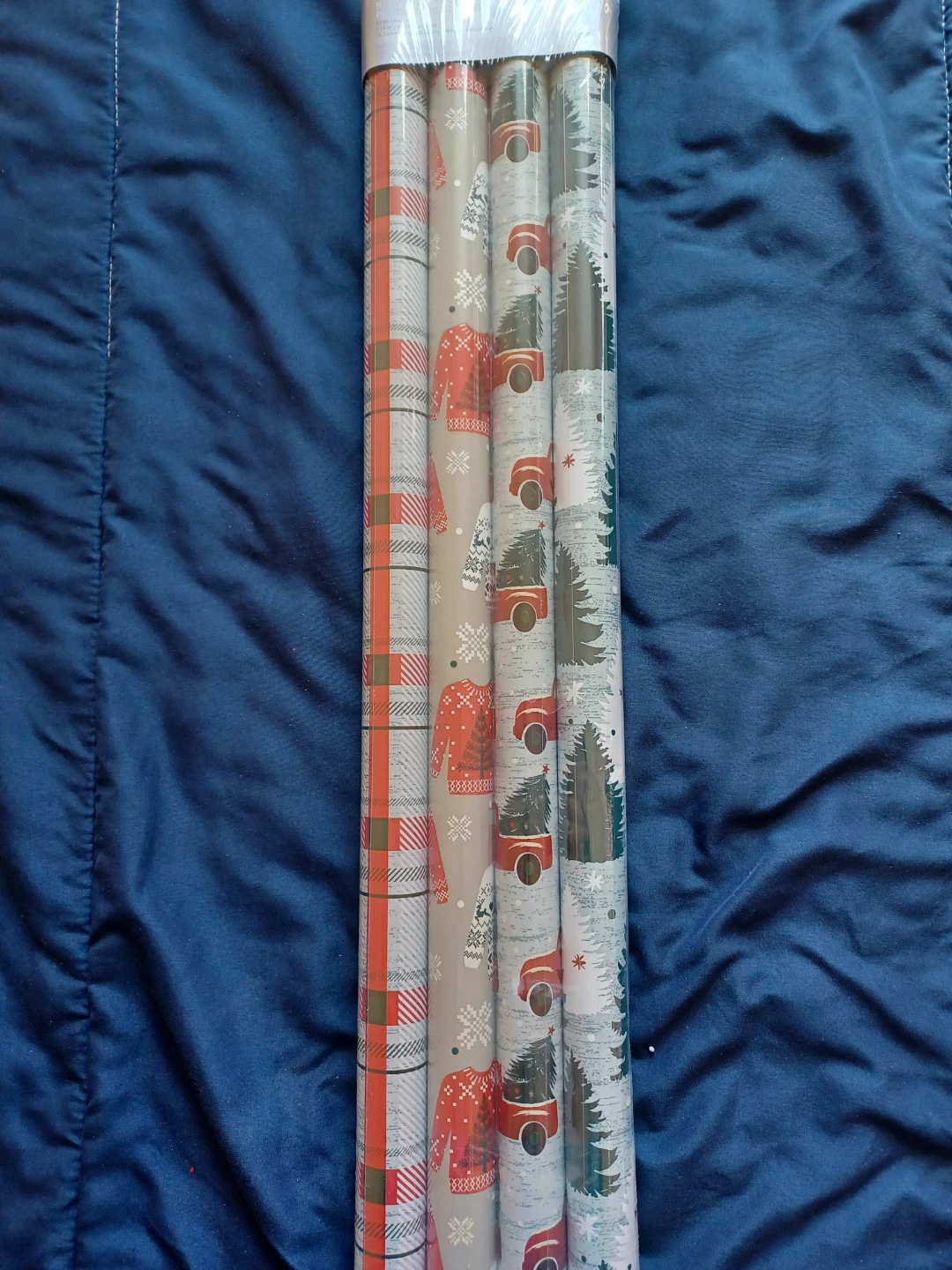 4 Pack Heavyweight Holiday Gift Wrap