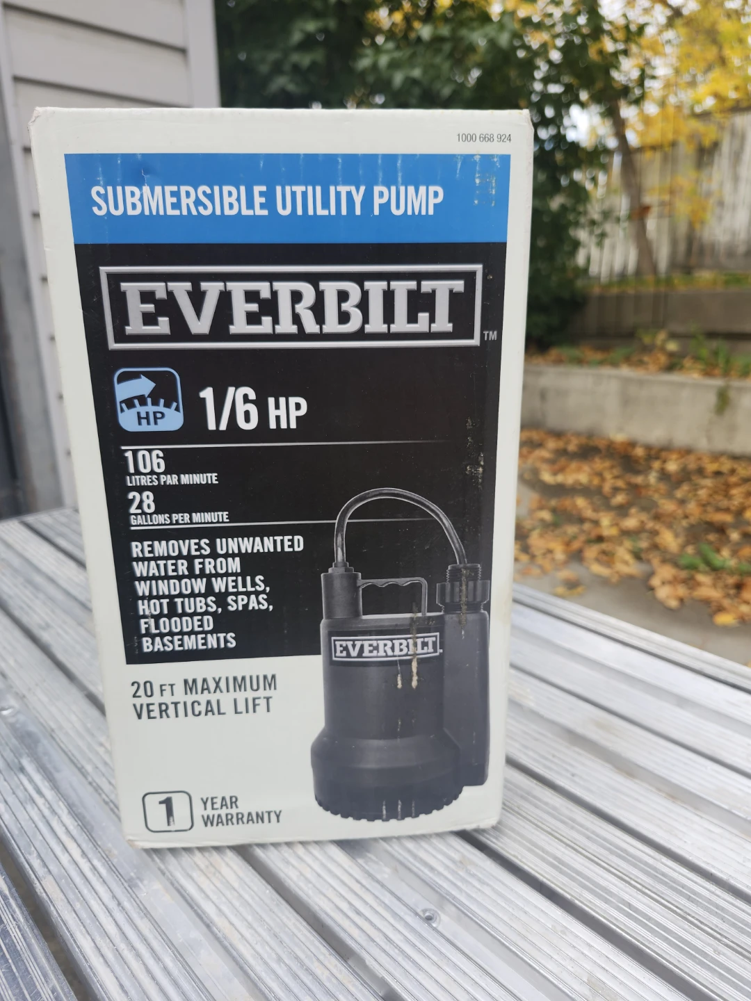 Everbilt 1/6 HP Submersible Utility Pump