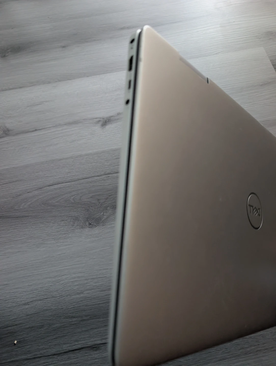 Dell Inspiron 15 - photo 4