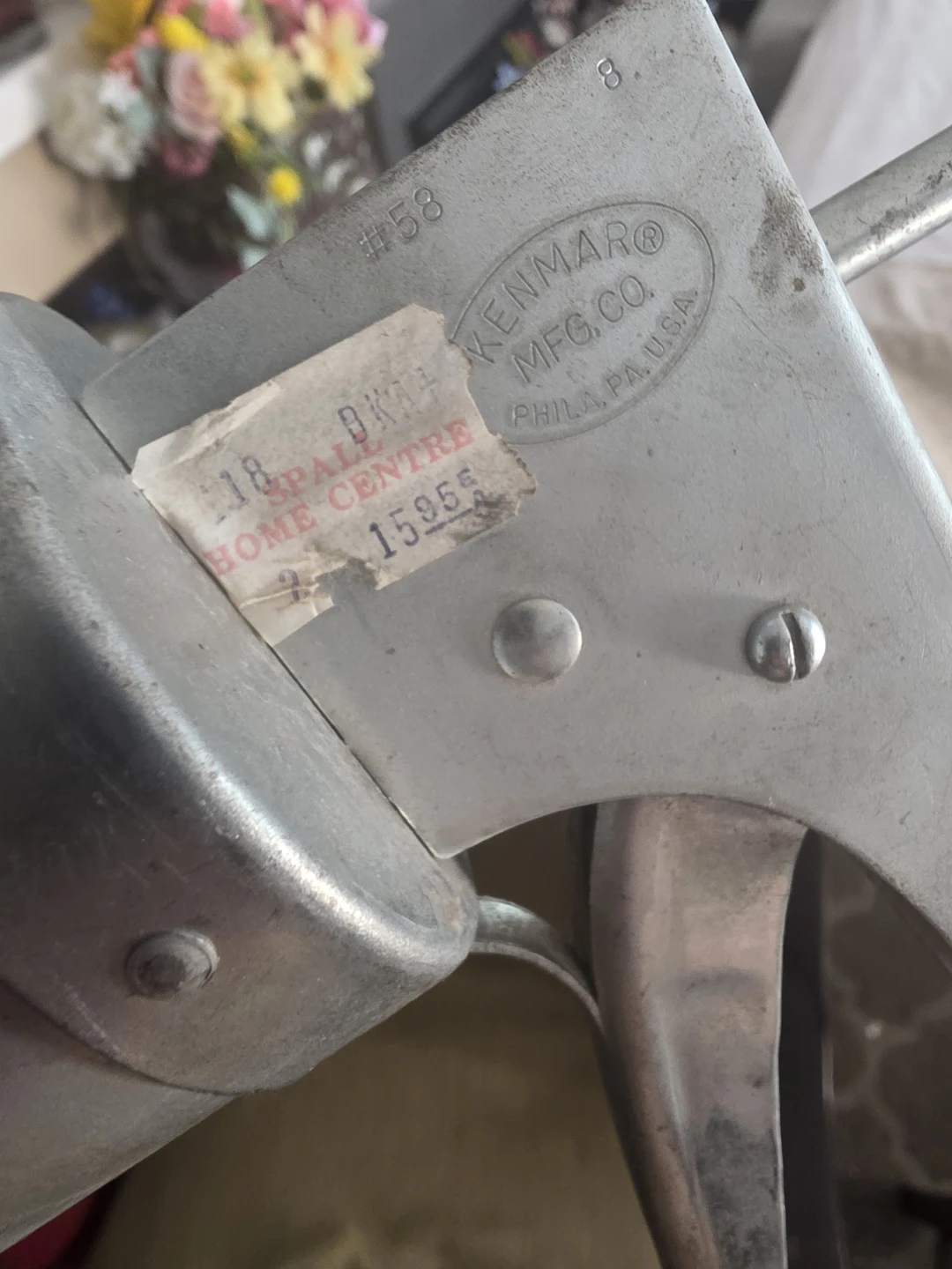 Vintage 58 Kenmar Mfg. Co. Caulking Gun - photo 2