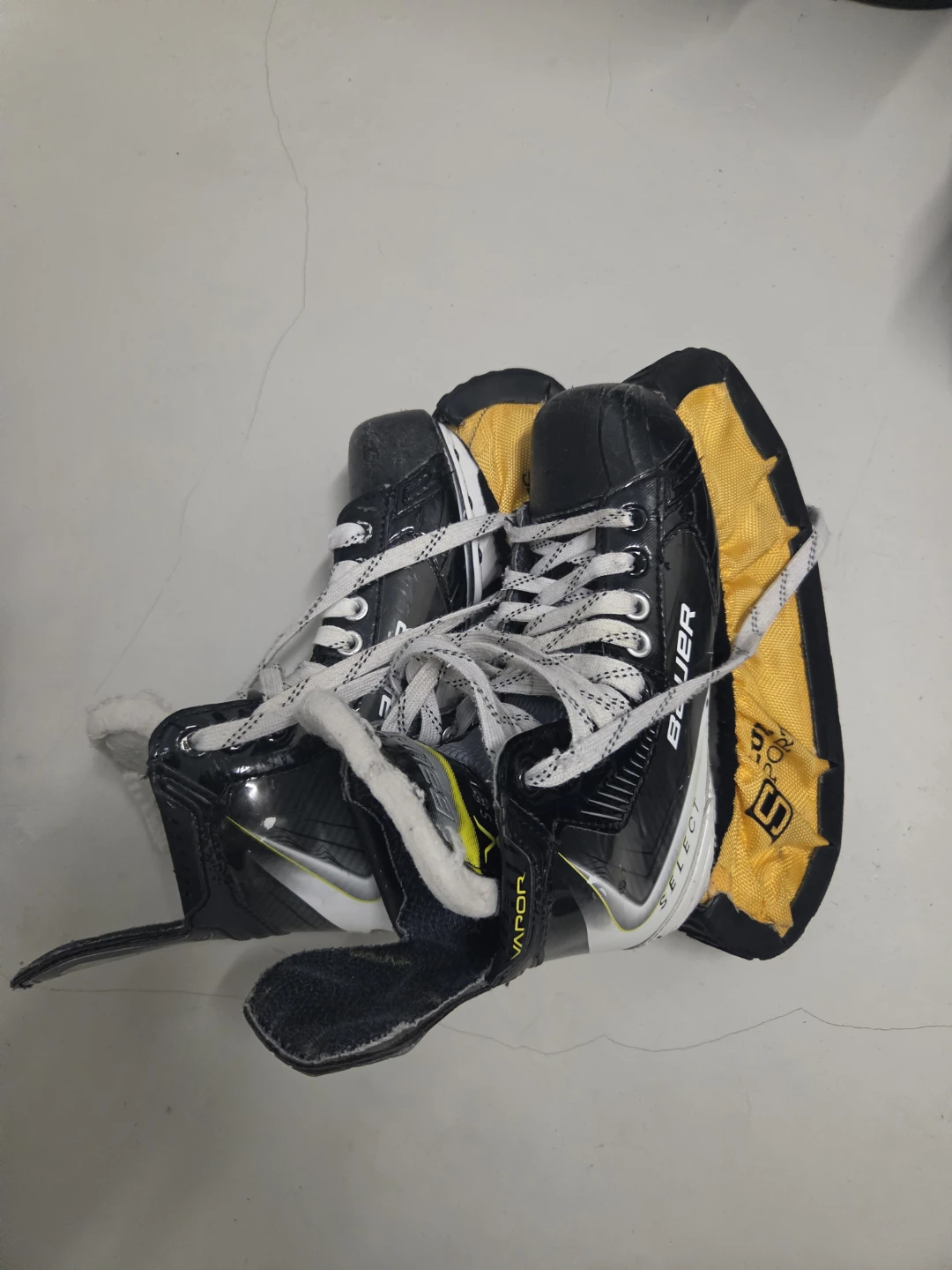 Bauer Vapor Select Hockey Skates - photo 2