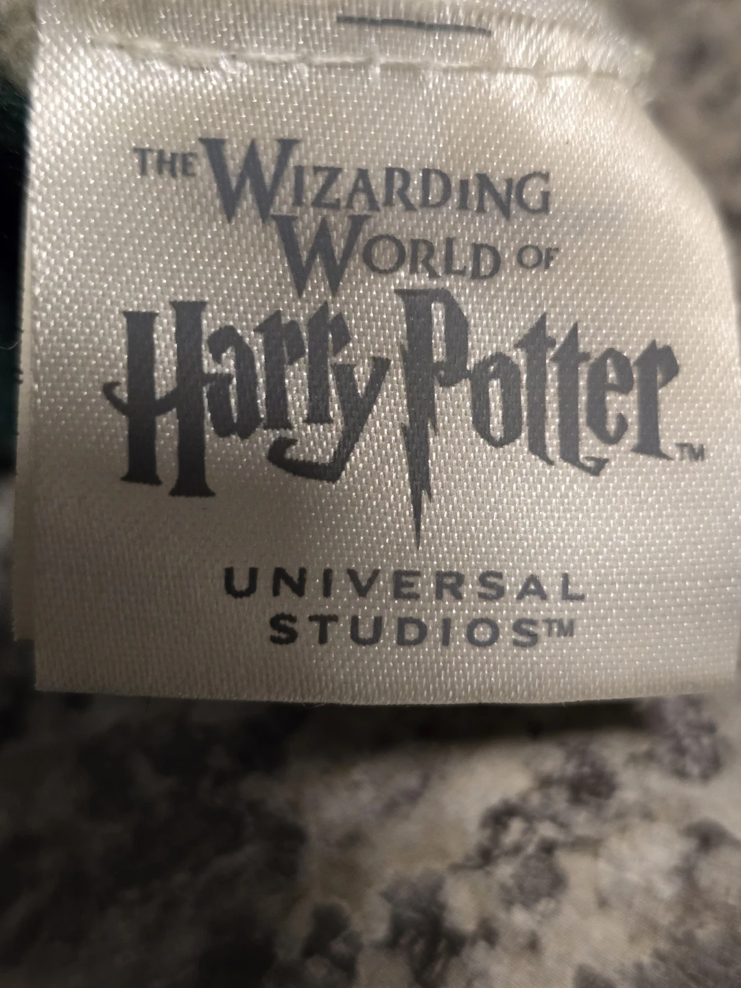 Harry Potter Slytherin Robe and Gloves Set - photo 4