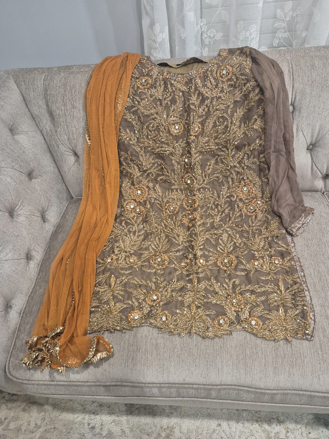 Embroidered Formal Pakistani Salwar Kameez