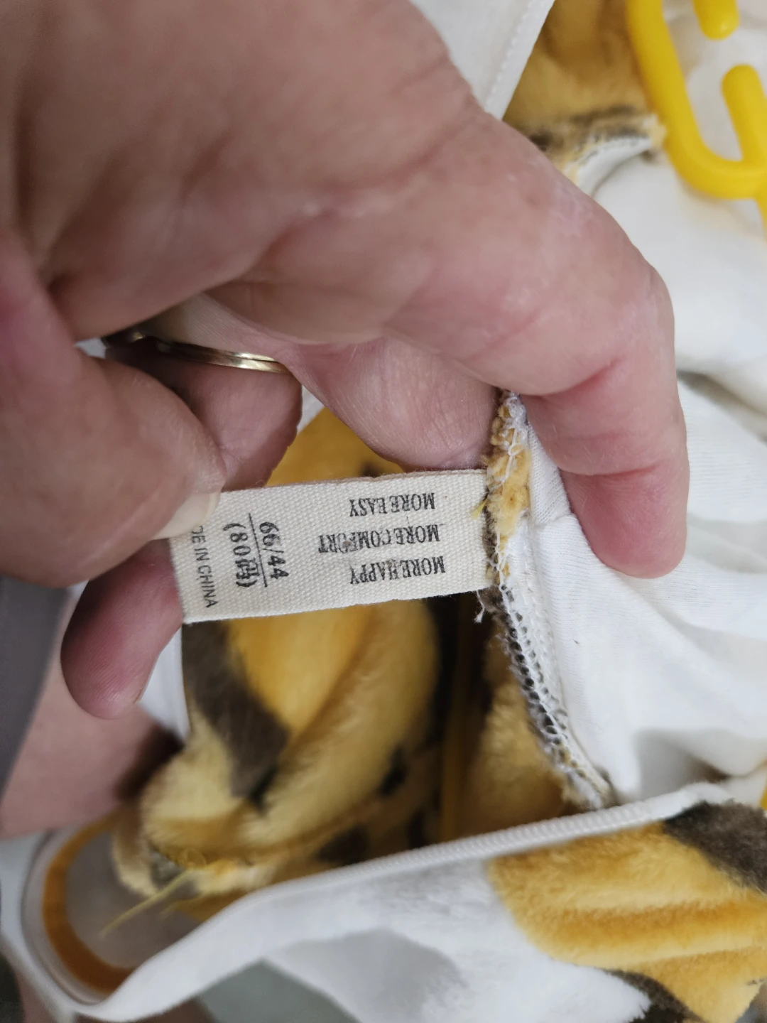 Tiger plush onesie - photo 3