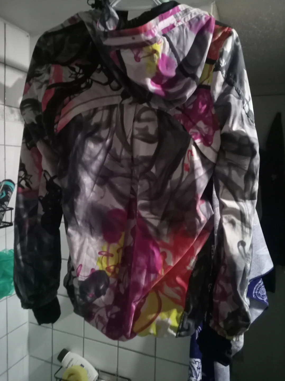 Lululemon Rain Jacket Floral Print - photo 3