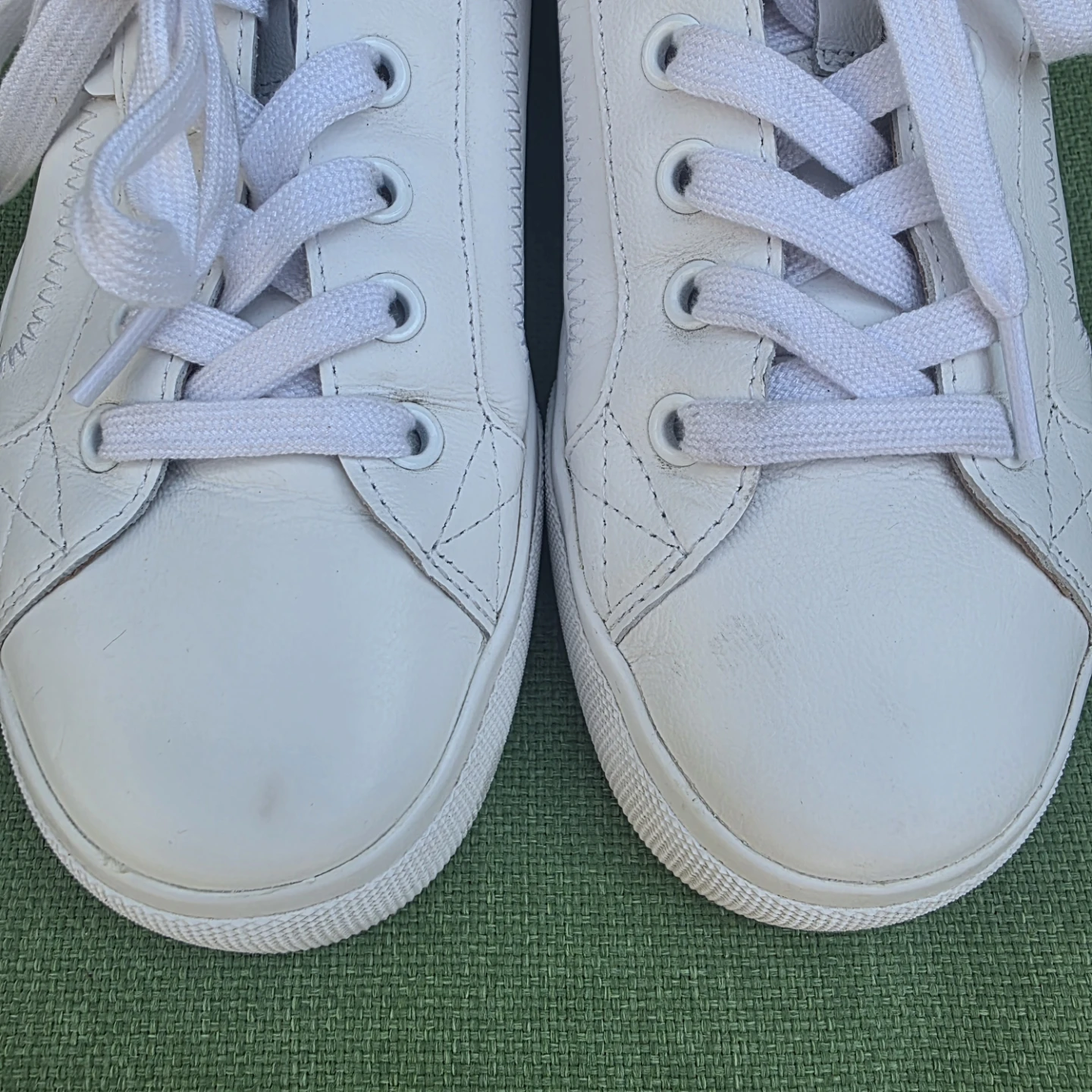 Taos white leather sneakers size 7 - photo 3