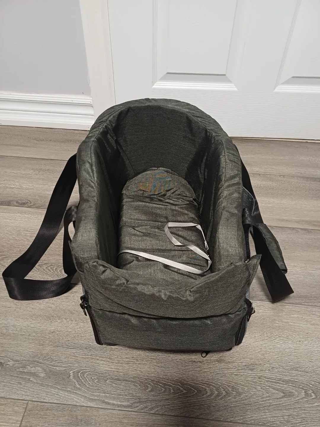 Pet car seat booster - photo 3