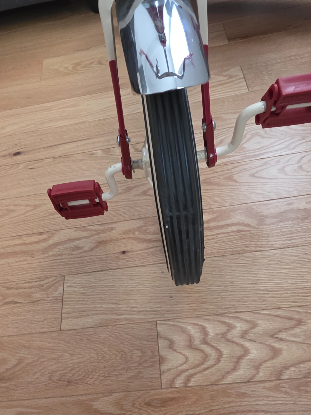 Radio Flyer Tricycle - photo 5