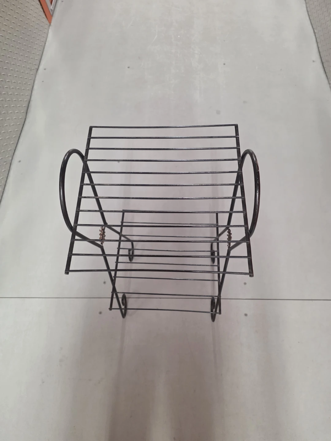Black Metal Two-Tiered Side Table - photo 4