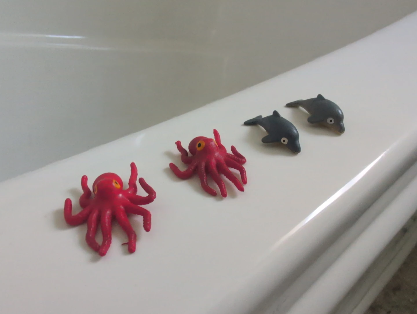 Set of 4 Small Sea Animal Bath Toys