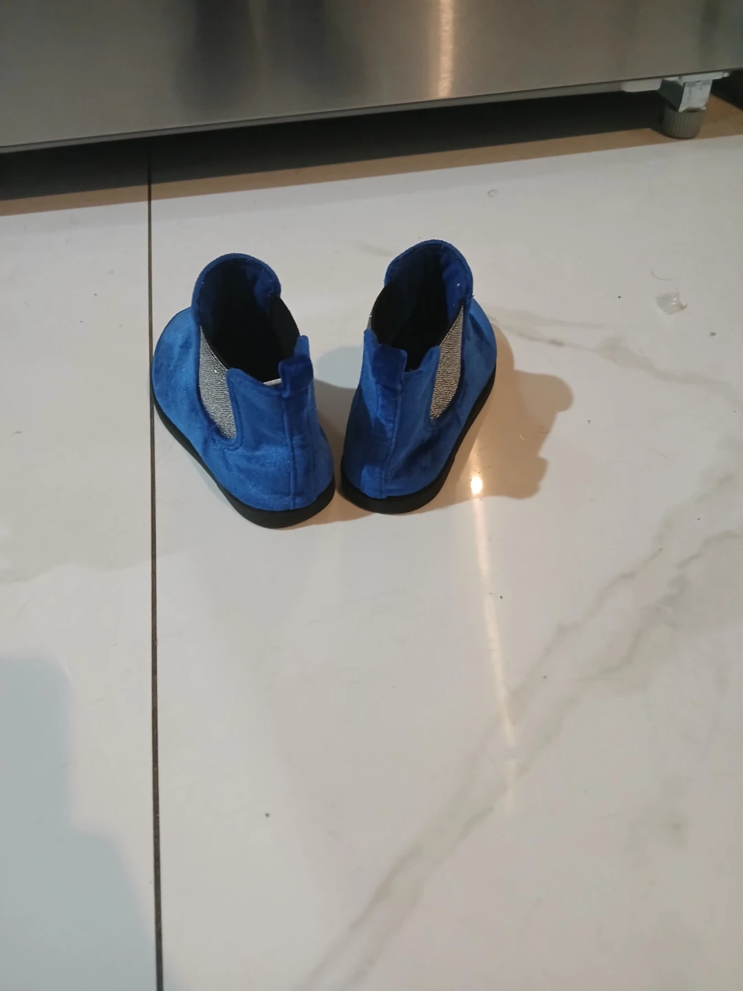 Blue Velvet Chelsea Boots - photo 4