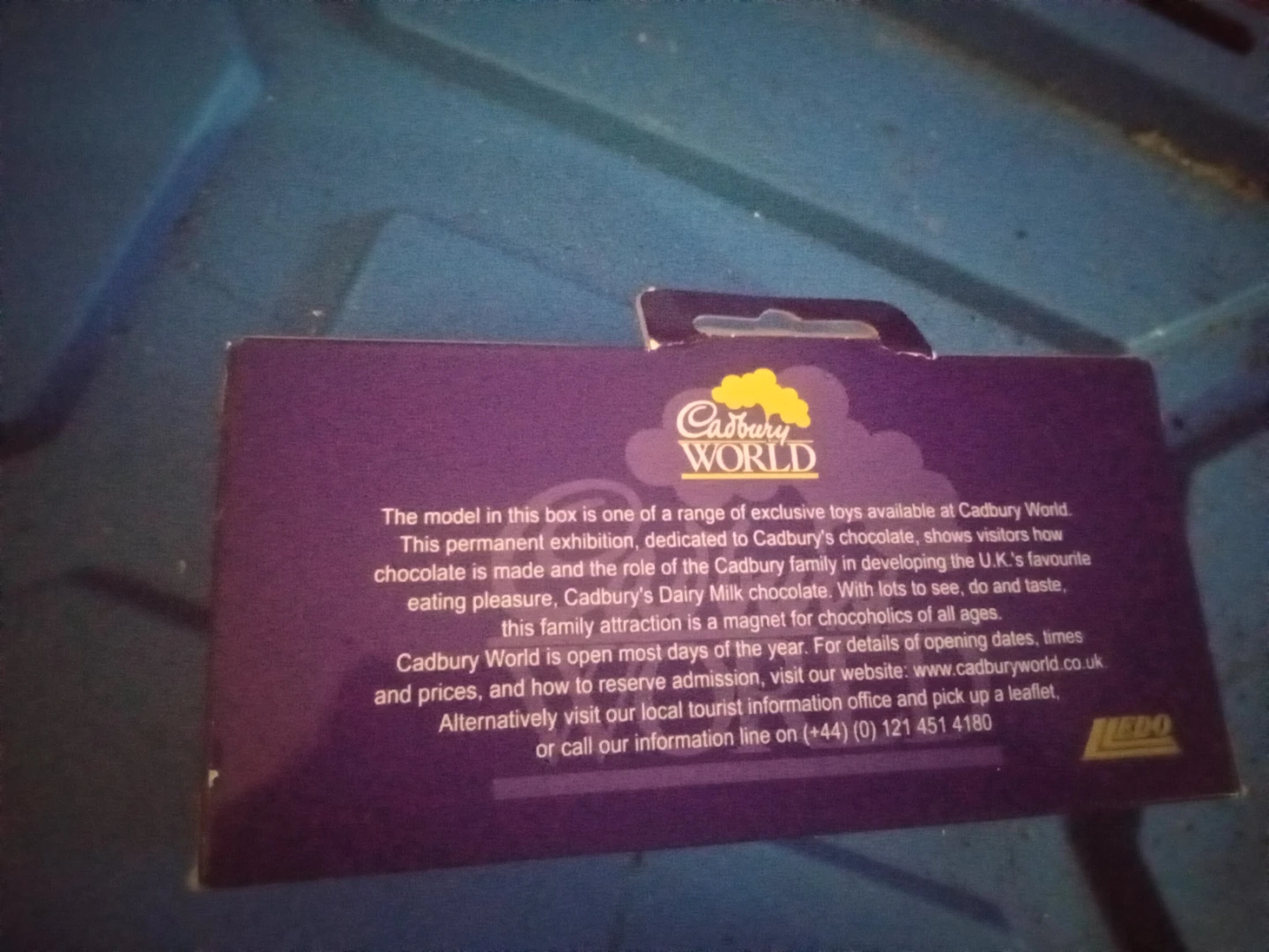 Lledo Cadbury World Promotional Diecast Van - photo 3