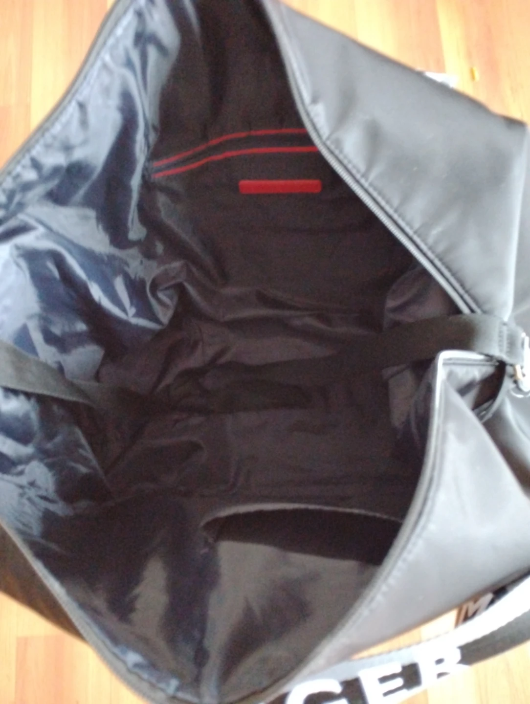 Tommy Hilfiger Black Duffle Bag - photo 3