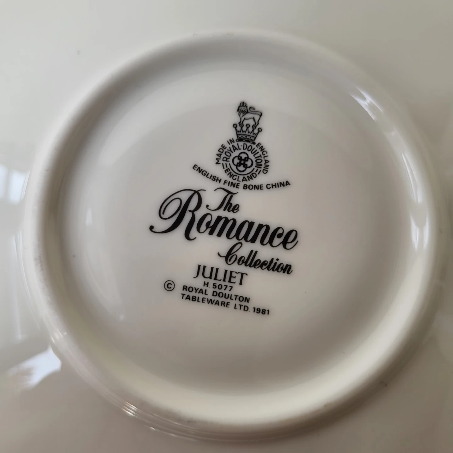 Royal Doulton Juliet Bone China Tea Set - photo 3