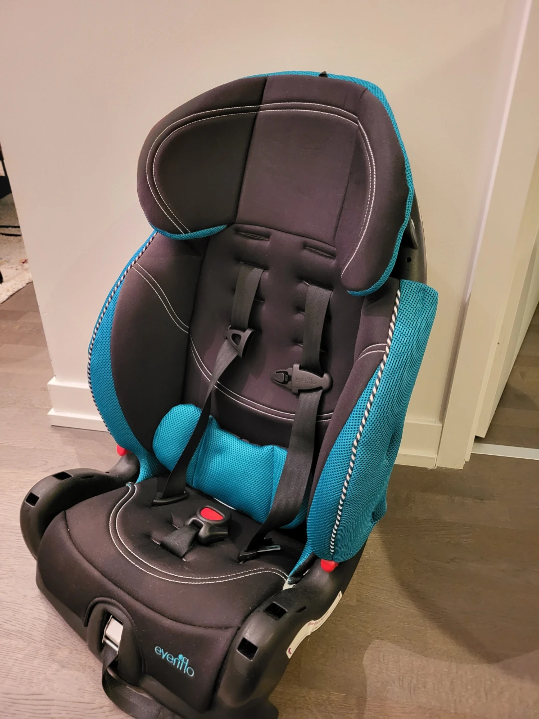 Evenflo Car Seat - photo 2