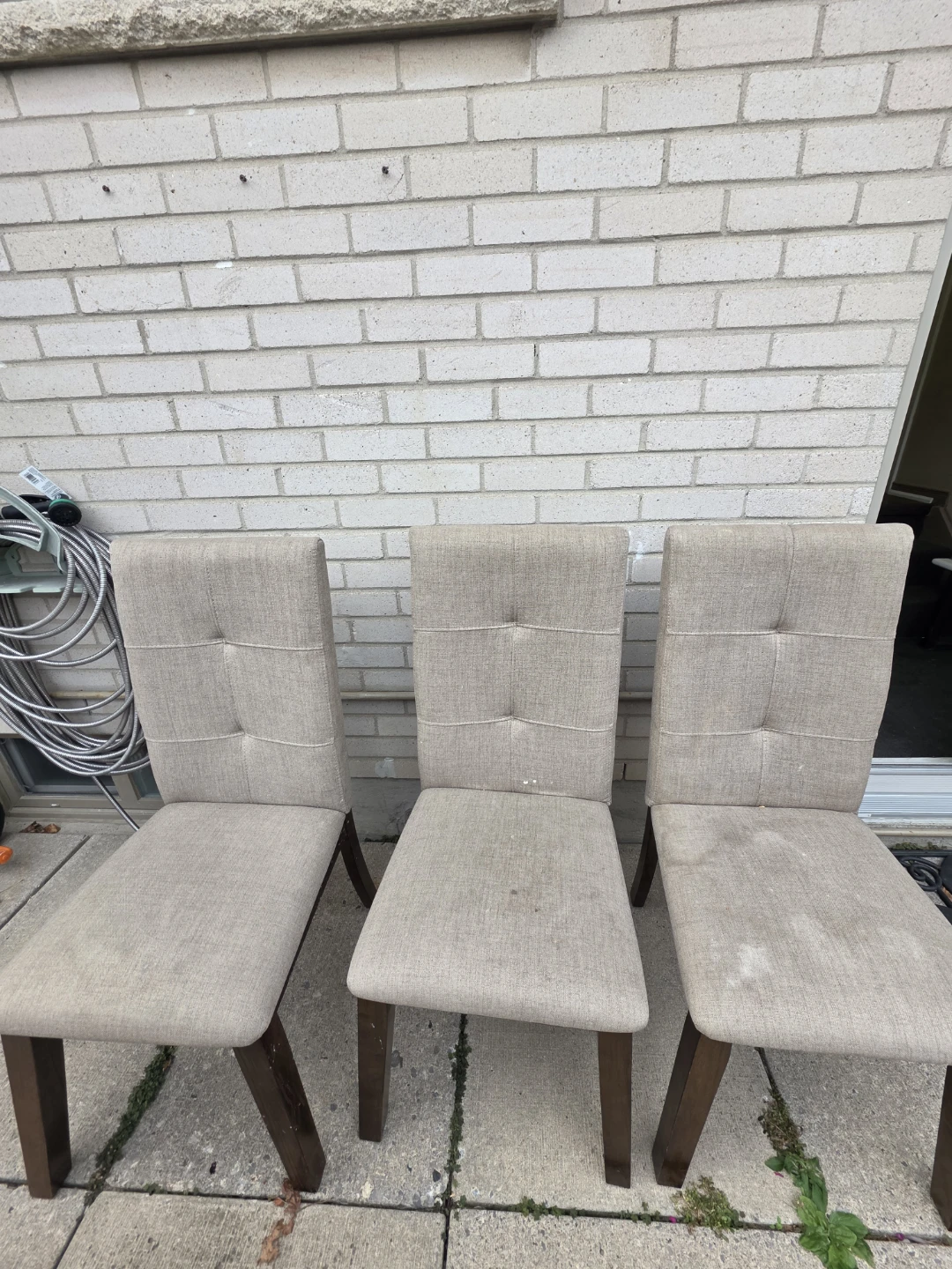 Set of 4 upholstered dining chairs