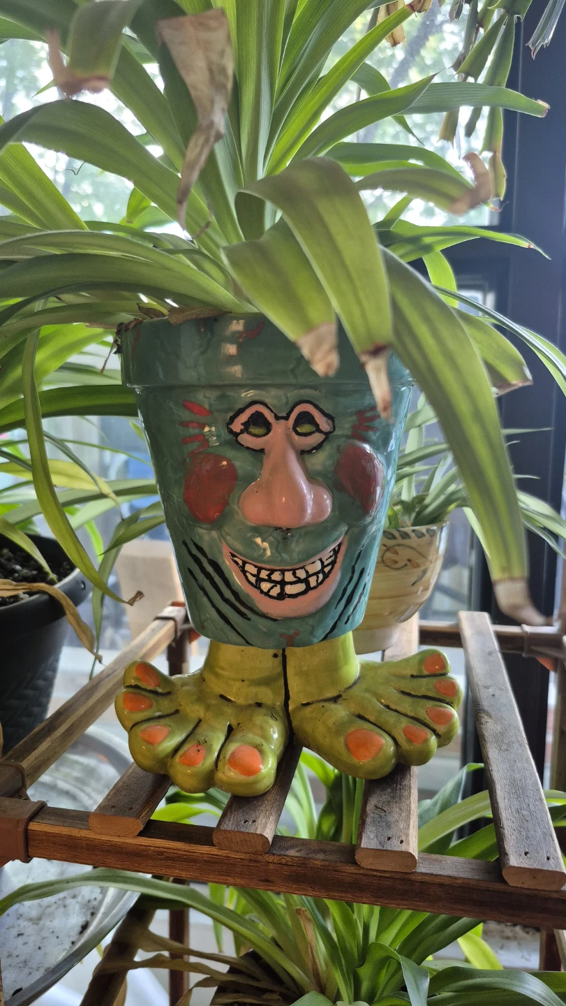 Set of 3 Whimsical Character Planters with Feet - photo 3