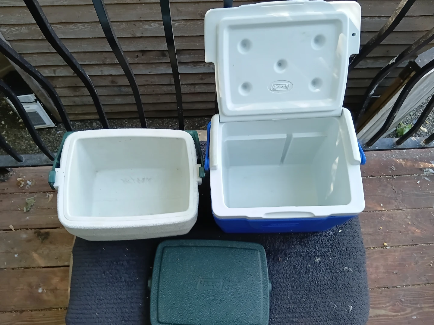 Pair Of  Coleman Personsal Size Coolers - photo 2