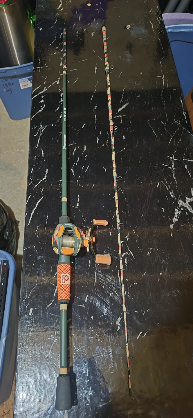 Profishiency sogo baitcaster rod and real combo