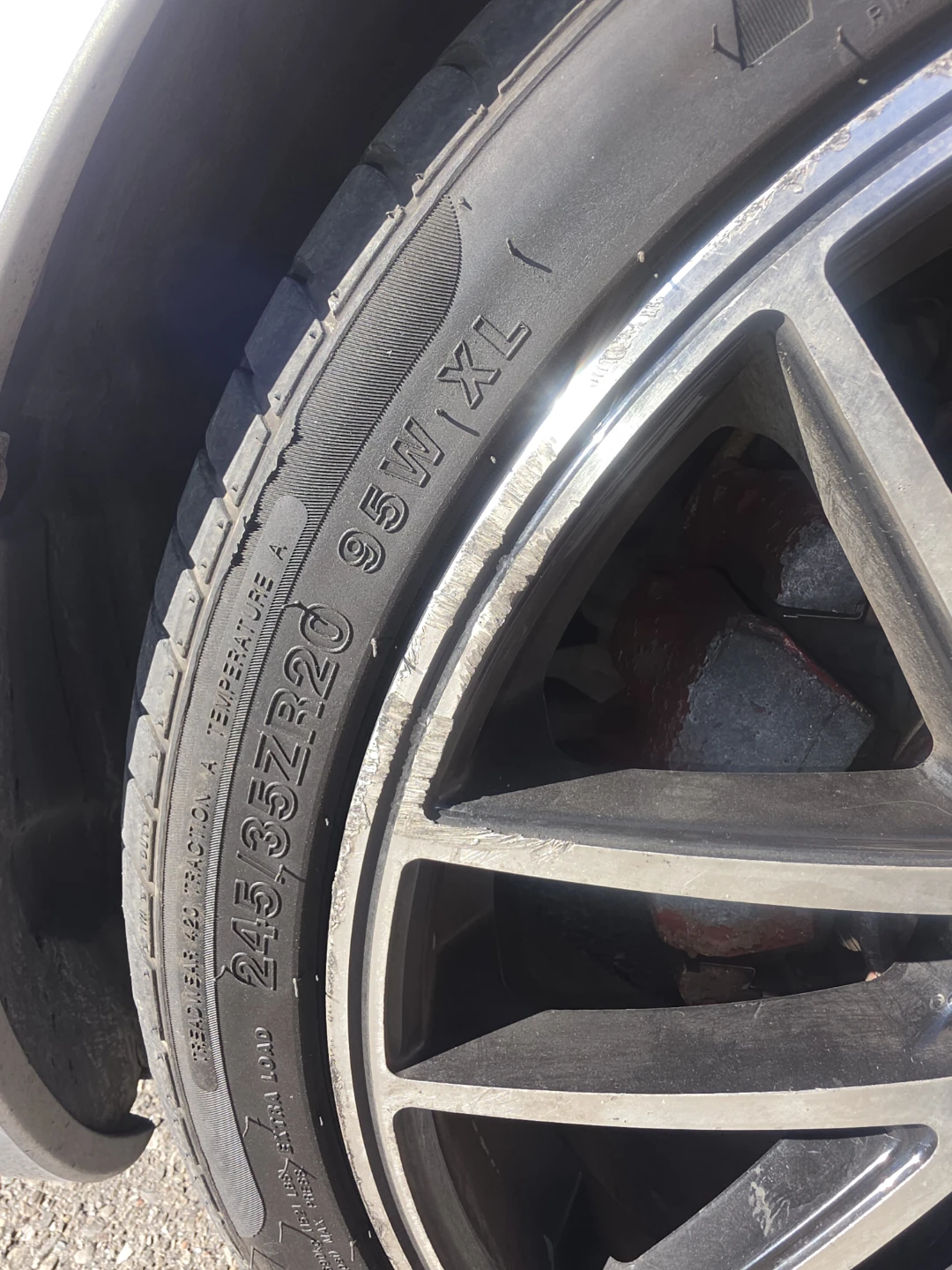 245/35/R19 universal rim