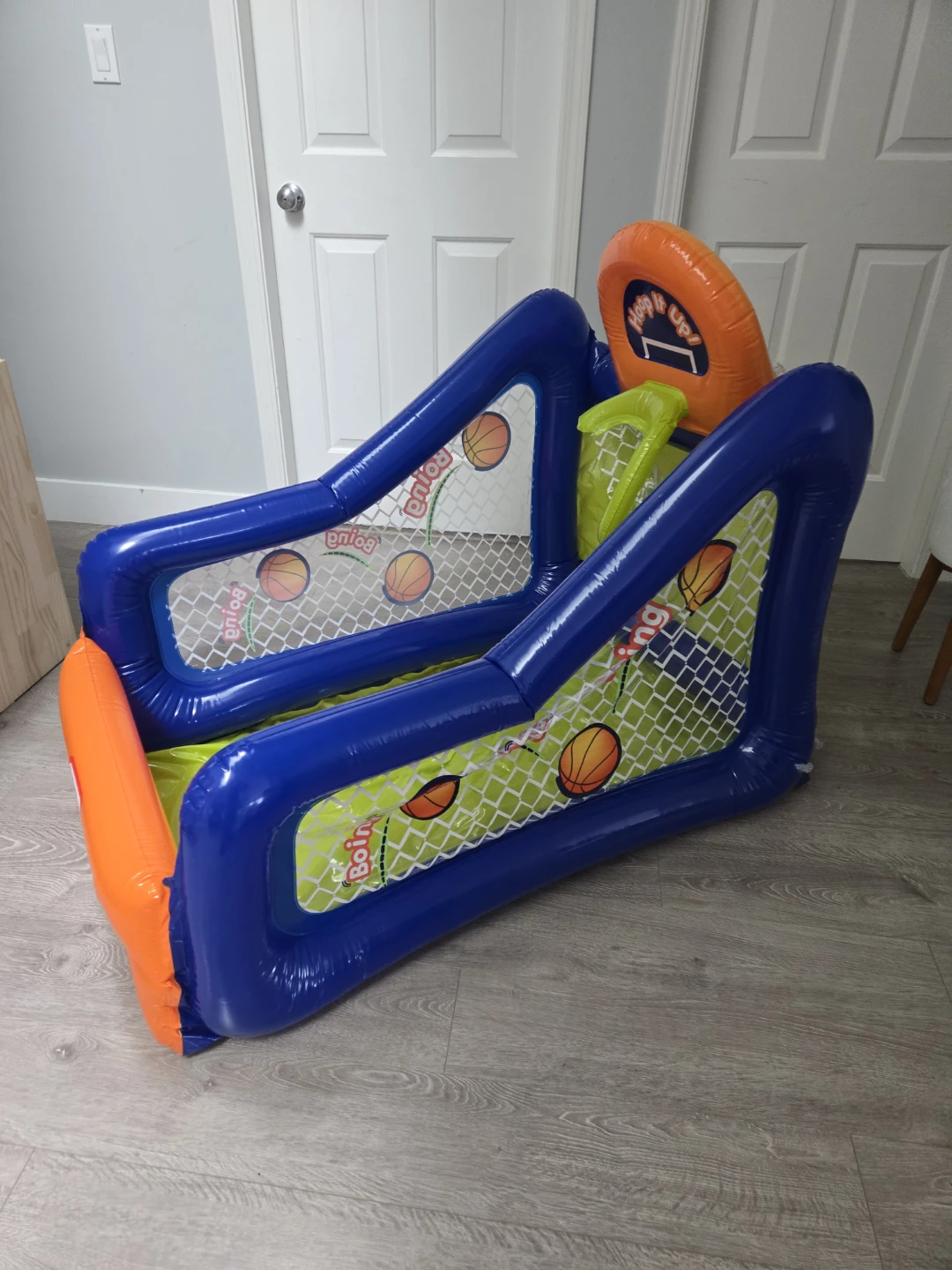 Little tikes inflatable  ball pit basketball - photo 5