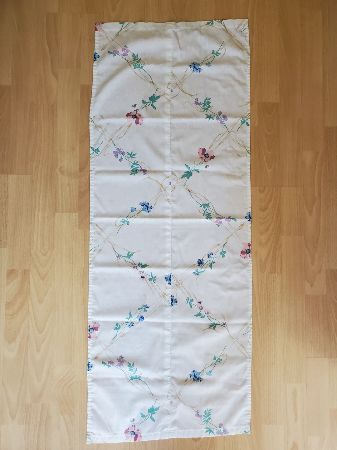 Vintage Handmade Table Runner 🏈