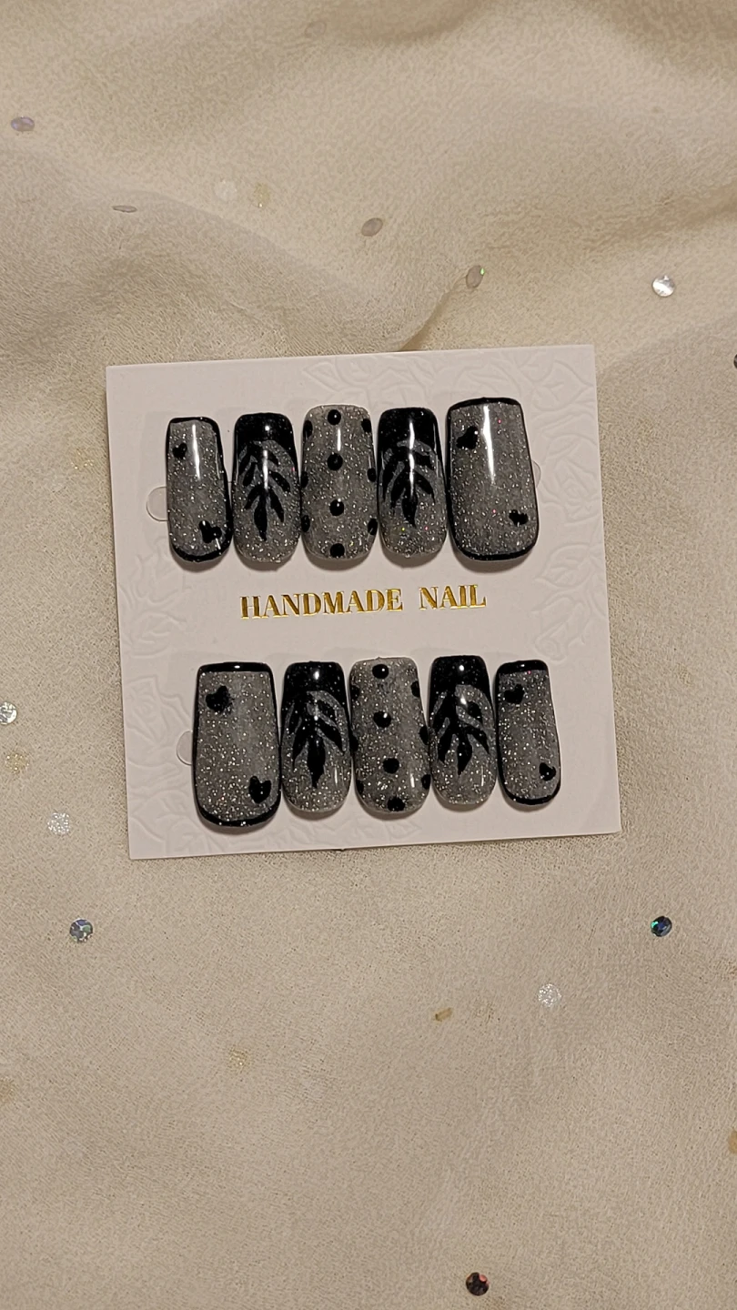 Handmade Press-On Nails - Grey Glitter & Black Leaf