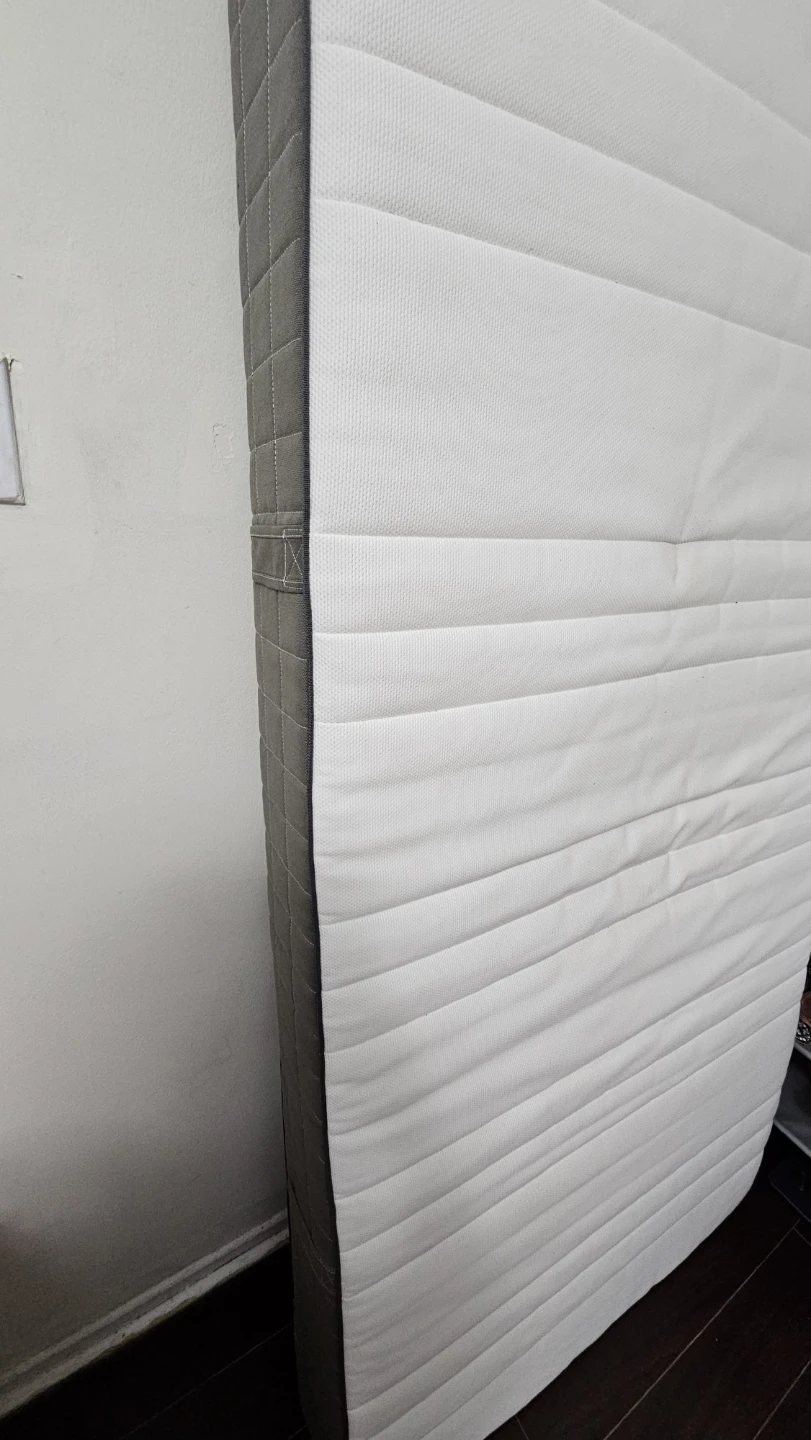 Twin size mattress IKEA foam mattress - photo 4