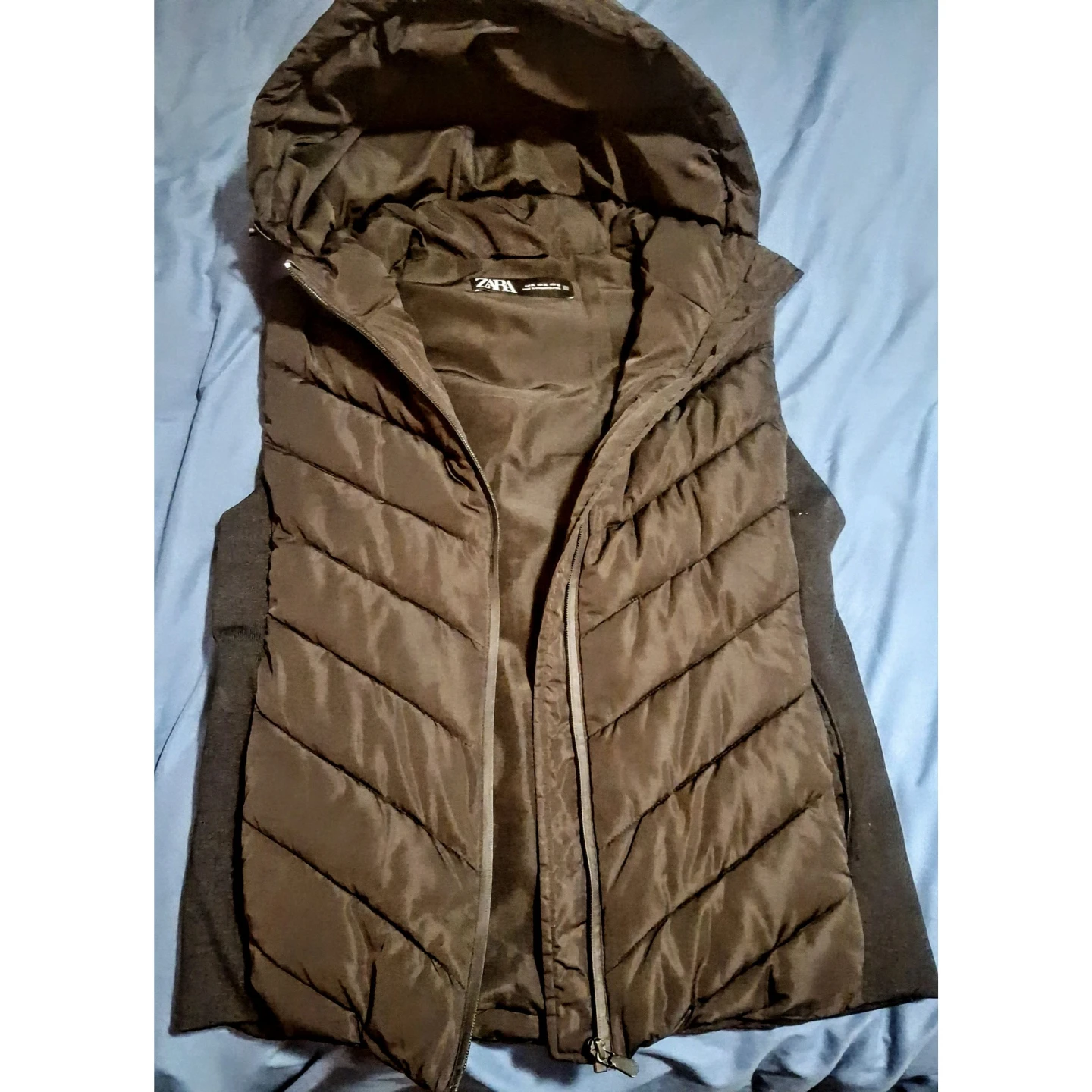 Zara Fitted Hooded Puffer Vest – Black – Size XL (8073/213) - photo 3